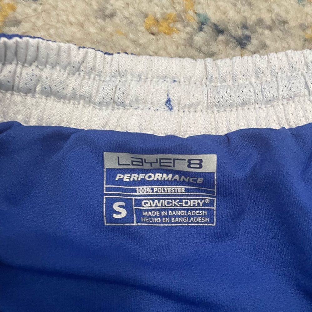 Layer 8 shorts size S - Picture 3 of 4